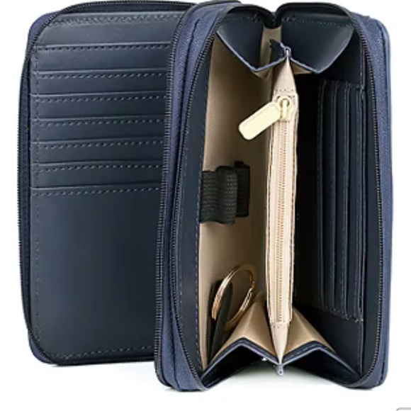 Wallet - Picture 9 of 10